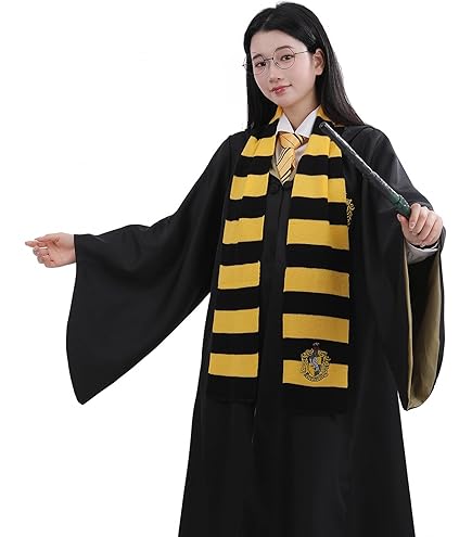 ［ママページ］ハリーポッター ローブ ネクタイ　マフラー　杖8点セット Amazon.co.jp: 魔法使い 風 衣装 4点セット (ローブ、杖、ネクタイ